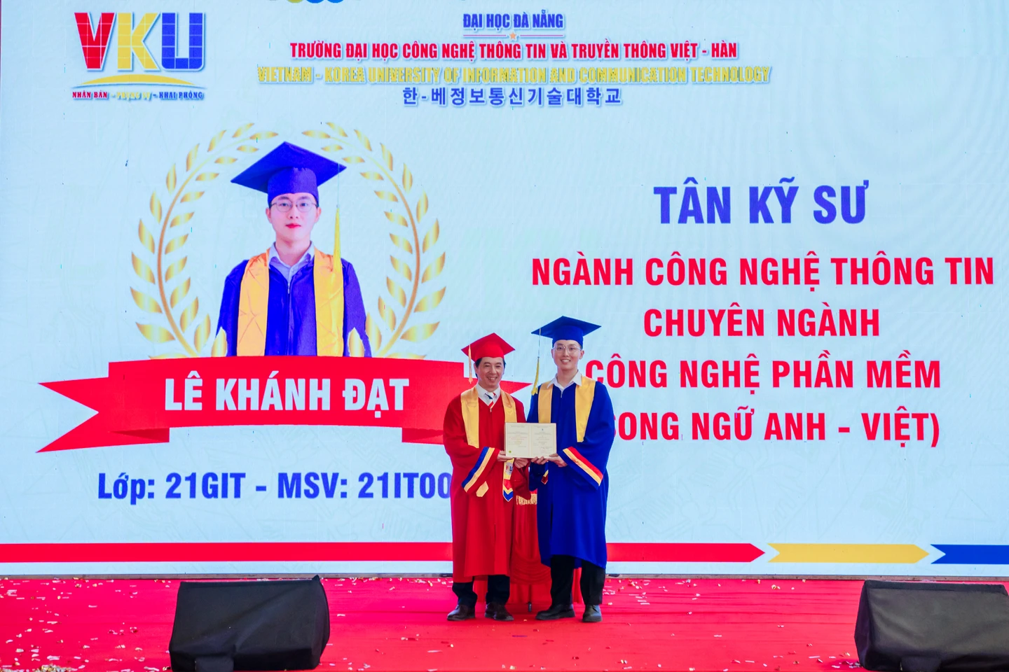 Receiving my engineering degree on stage at the VKU graduation ceremony