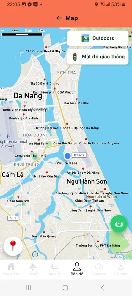 Map of Da Nang with place markers and a traffic layer toggle